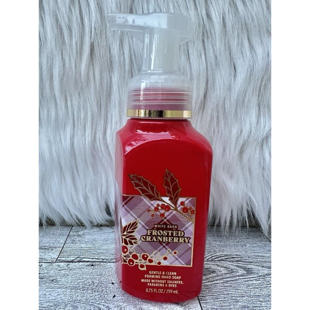 Bath & Body Works Frosted Cranberry FOAMING Hand Soap NEW
